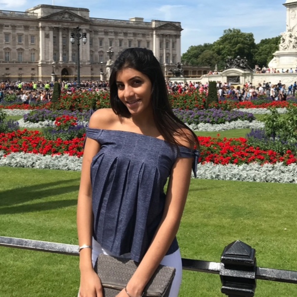 Banana Republic Denim pleated shirt